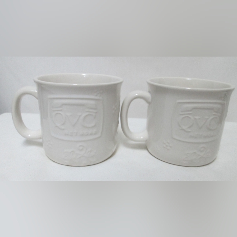 2 QVC Ceramic Mugs new as seen on tv